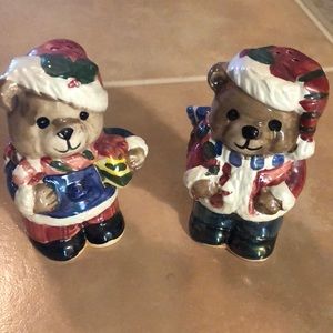 Mr&Mrs Santa Bear Salt n Pepper Shakers